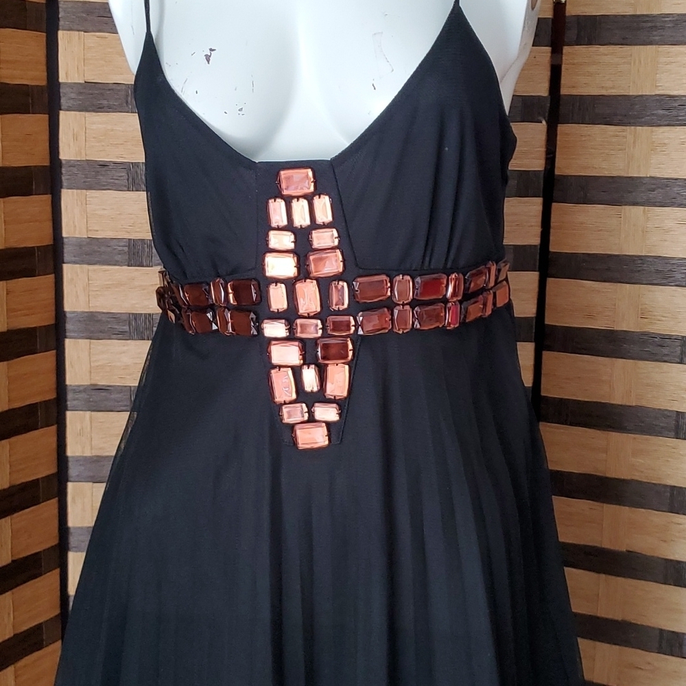 Tristan chiffon layered pleated tank